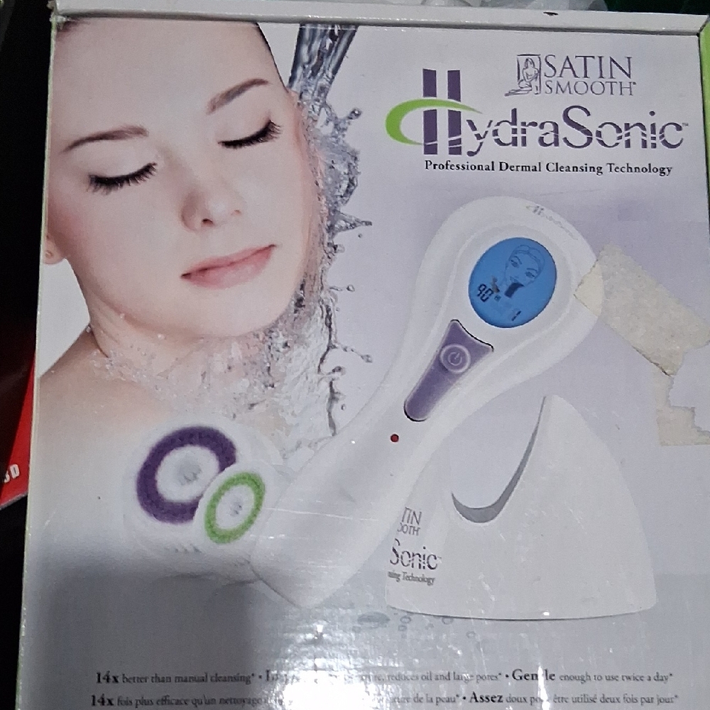 Satin Smooth HydraSonic Facial Cleansing Device NIB